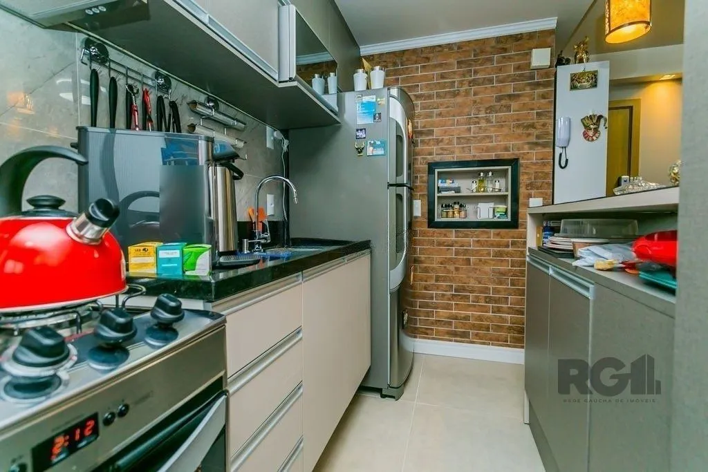 Imagem Excelente apartamento de 58m² com 02 dormitórios e 1 vaga de garagem.