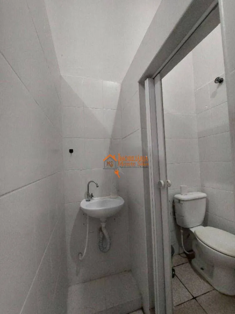 Imagem Sobrado com 6 dormitórios à venda, 350 m² por R$ 1.100.000,00 - Parque Uirapuru - Guarulhos/SP