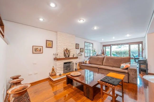 Imagem Casa 4 quartos à venda, 407 m² por R$ 1.600.000 - Granja Viana - Cotia/SP