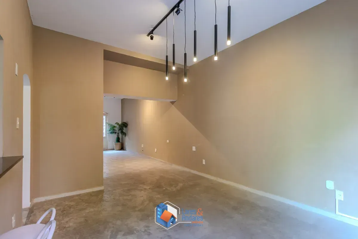 Imagem Casa para venda em Brooklin Paulista com 3 quartos, sendo 2 suítes, 260m²
