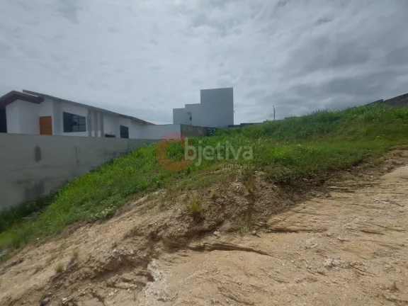 Imagem Terreno aclive condomínio Blue Garden, São Pedro da Aldeia - RJ