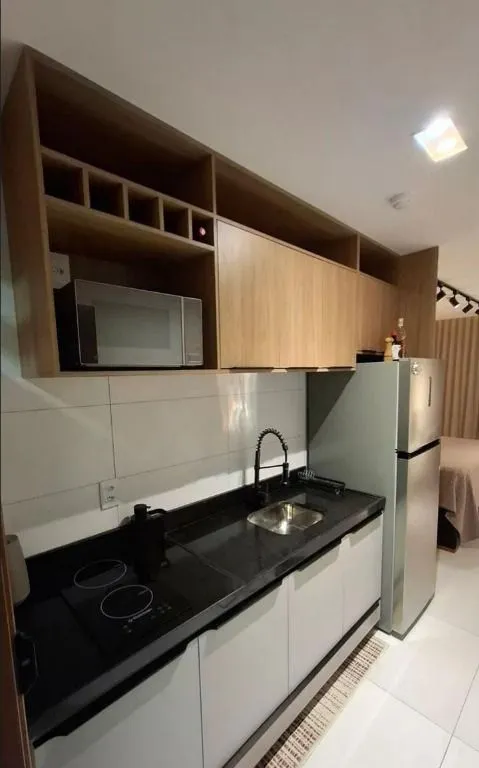 Imagem Flat pé na areia em Ponta de Campina, mobiliado, andar alto, vista para o mar, piscina panorâmica e lazer completo.