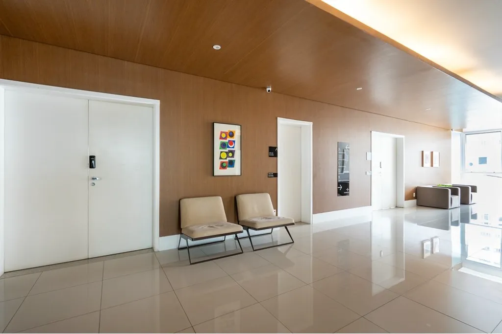 Imagem Studio à venda em São Paulo, Moema, com 1 quarto, 37m2