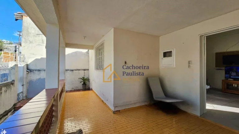 Imagem Casa com 3 dormitórios à venda - Centro - Cachoeira Paulista/SP