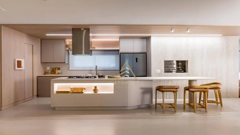Imagem Apartamento com 4 dormitórios à venda, 194 m² por R$ 4.180.657,15 - Centro - Balneário Camboriú/SC