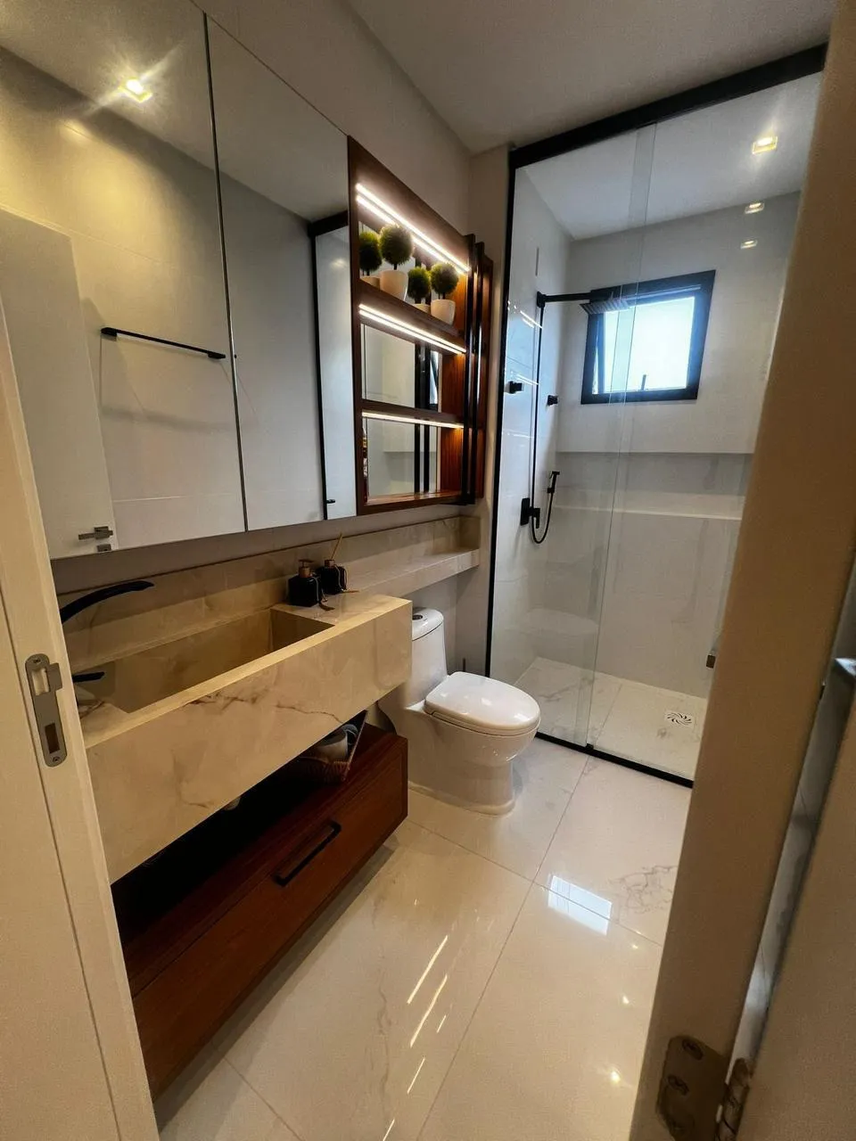 Imagem Apartamento à venda com 101m2 por R$ 1.880.000,00
