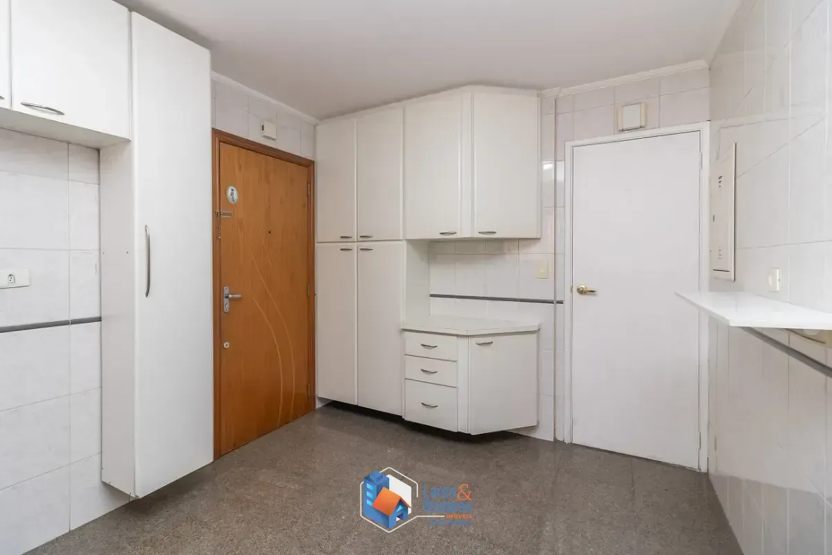 Imagem Apartamento para venda em Santa Teresinha com 3 quartos, sendo 1 suíte, 120m²