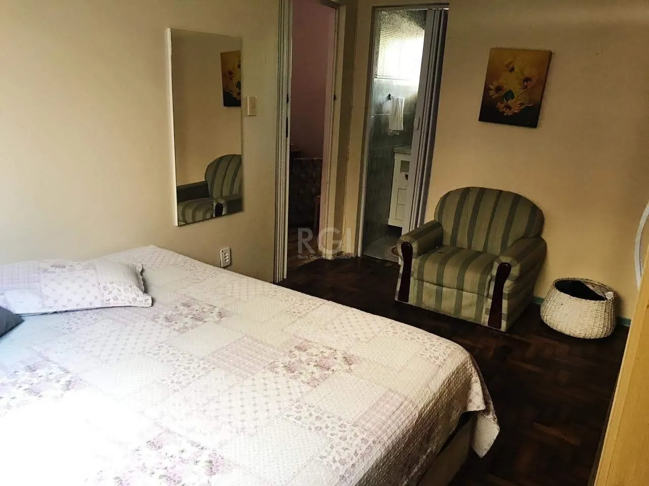 Imagem Apartamento para Venda - 101m², 2 dormitórios, 1 vaga - Medianeira