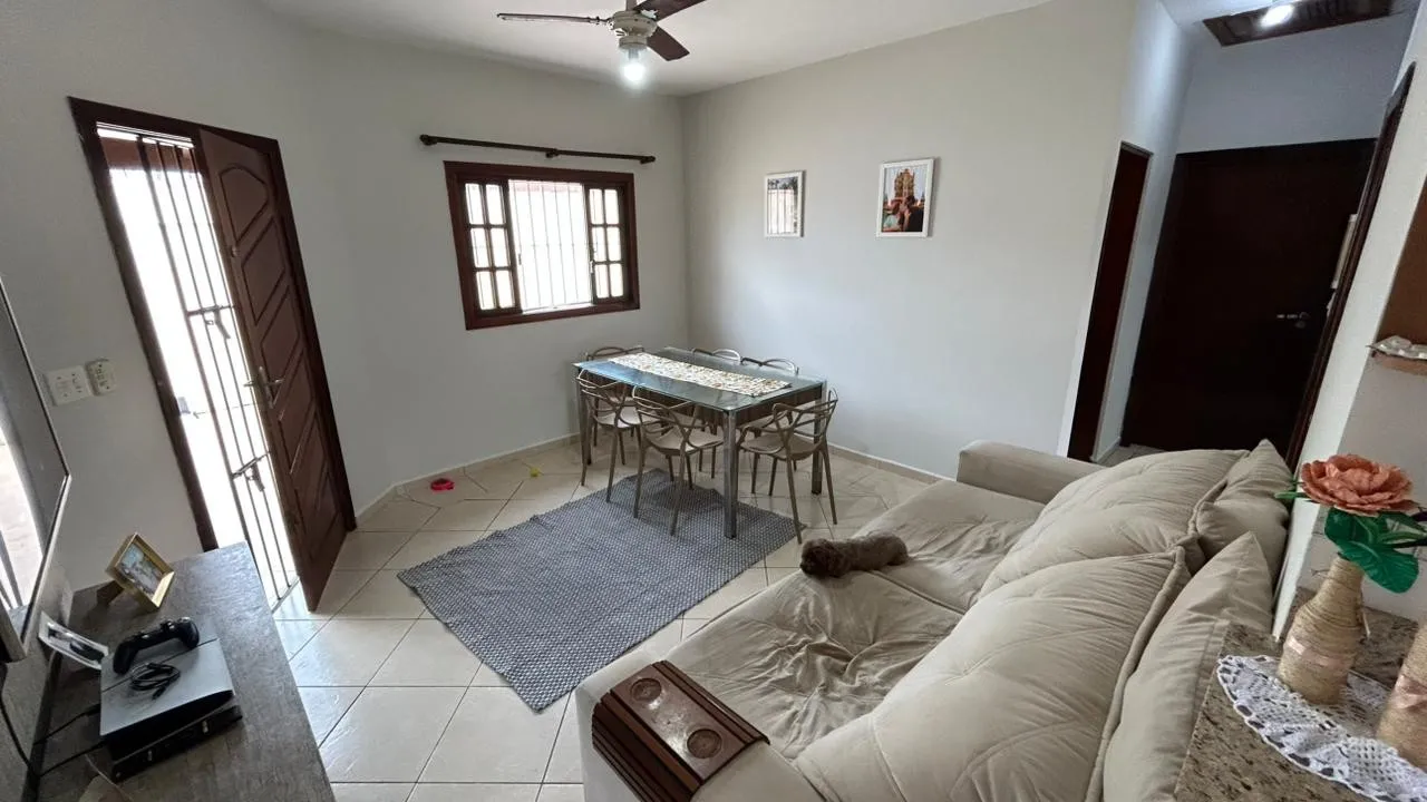 Imagem Casa para Venda em Itanhaém, Cibratel II, 3 dormitórios, 1 suíte, 1 banheiro, 2 vagas