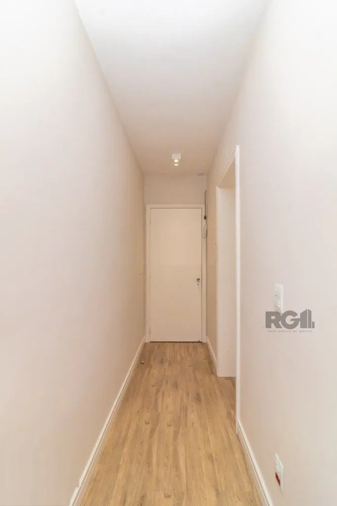 Imagem Vende-se belo apartamento a 2 quadras do Parcão, 3 quartos com suíte e vaga coberta - 110m² - Auxiliadora