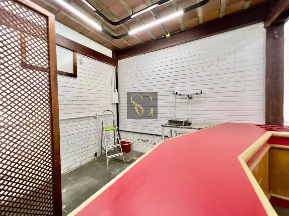 Imagem Ponto Comercial para Venda em Teresópolis, Alto