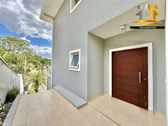 Imagem Casa à venda no condomínio Golf Village na Granja Viana - Batelli Imóveis