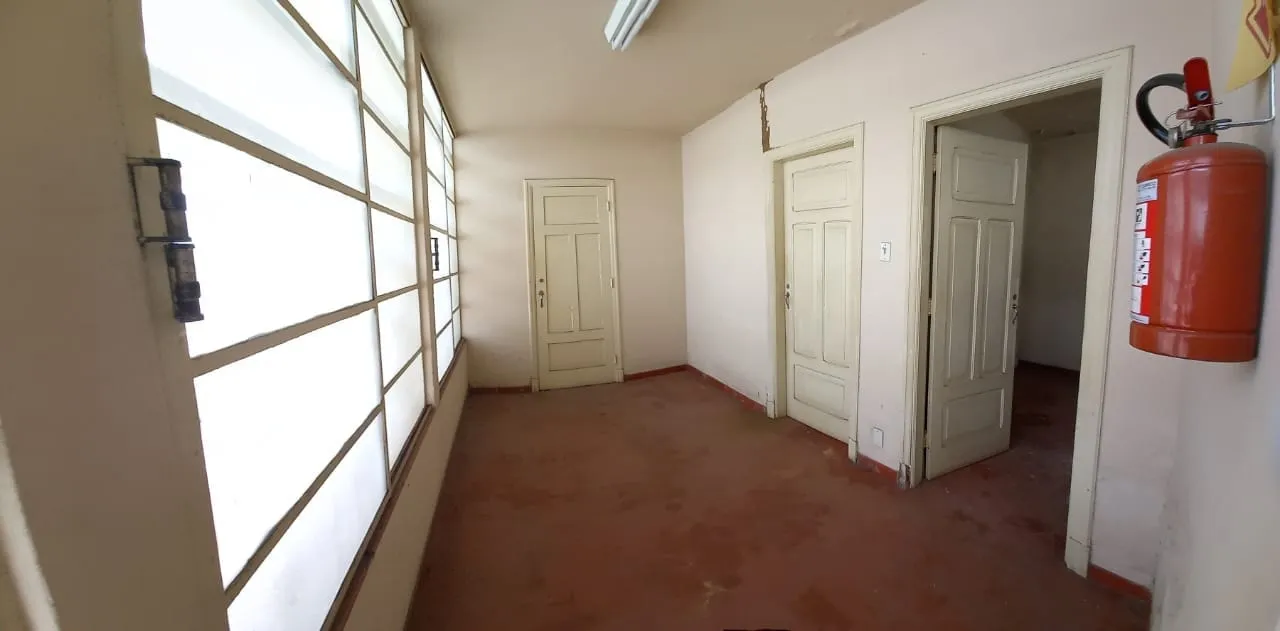 Imagem Casa à venda 7 Quartos, 3 Vagas, Centro, Guaratinguetá - SP
