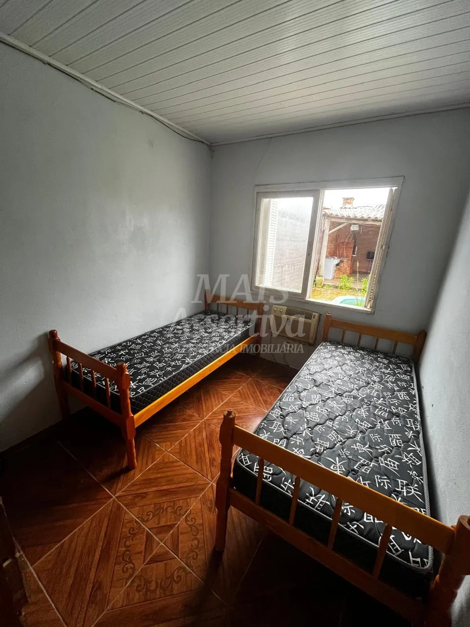 Imagem Ótima casa à venda em Tramandaí/RS - 3 dormitórios, piscina e 2 vagas