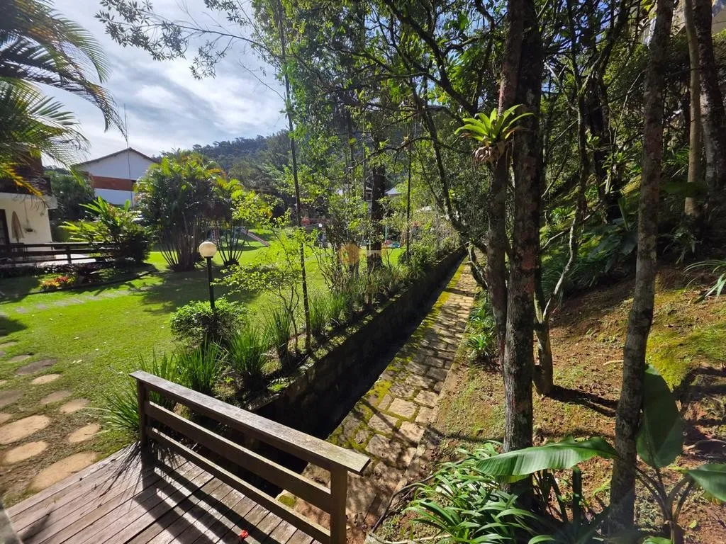 Imagem Casa em Condomínio para Venda em Teresópolis / RJ no bairro Carlos Guinle