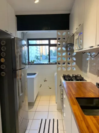 Imagem 2 Dormitórios à venda em Moema de 60m²