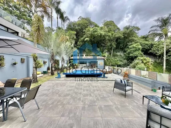 Imagem Casa Alto Padrão no Condomínio Nova Higienópolis