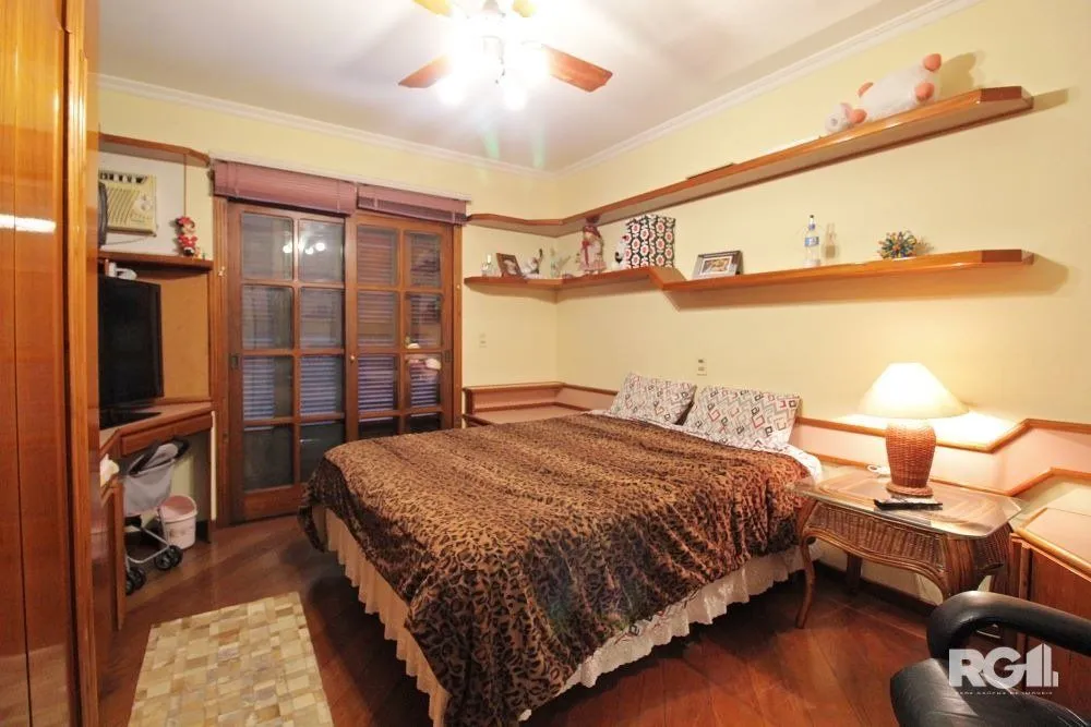 Imagem CASA 4 DORMITÓRIOS A VENDA, NA CHÁCARA DAS PEDRAS .