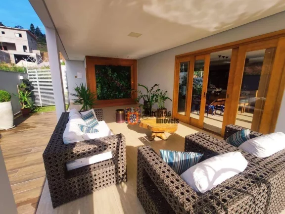 Imagem Sobrado com 3 dormitórios à venda, 800 m² por R$ 2.900.000 - Reserva dos Pires - Cotia/SP