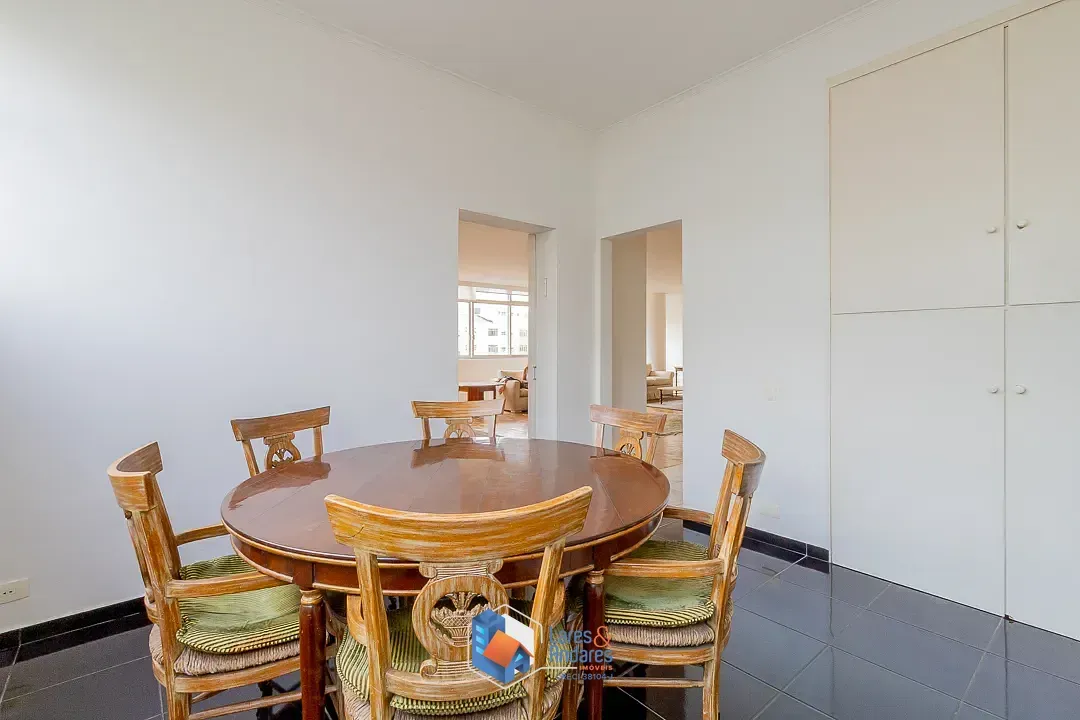 Imagem Apartamento para venda em Santa Cecília com 3 quartos, sendo 1 suíte, 272m²