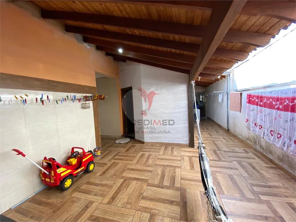 Imagem Casa de 2 quartos, 180m² no bairro Jardim Grajaú, em Lençóis Paulista