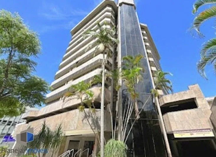 Imagem Oportunidade de Investimento. Sala Comercial para venda já locada no bairro Moinhos de Vento. Invista com segurança e rentabilidade imediata.