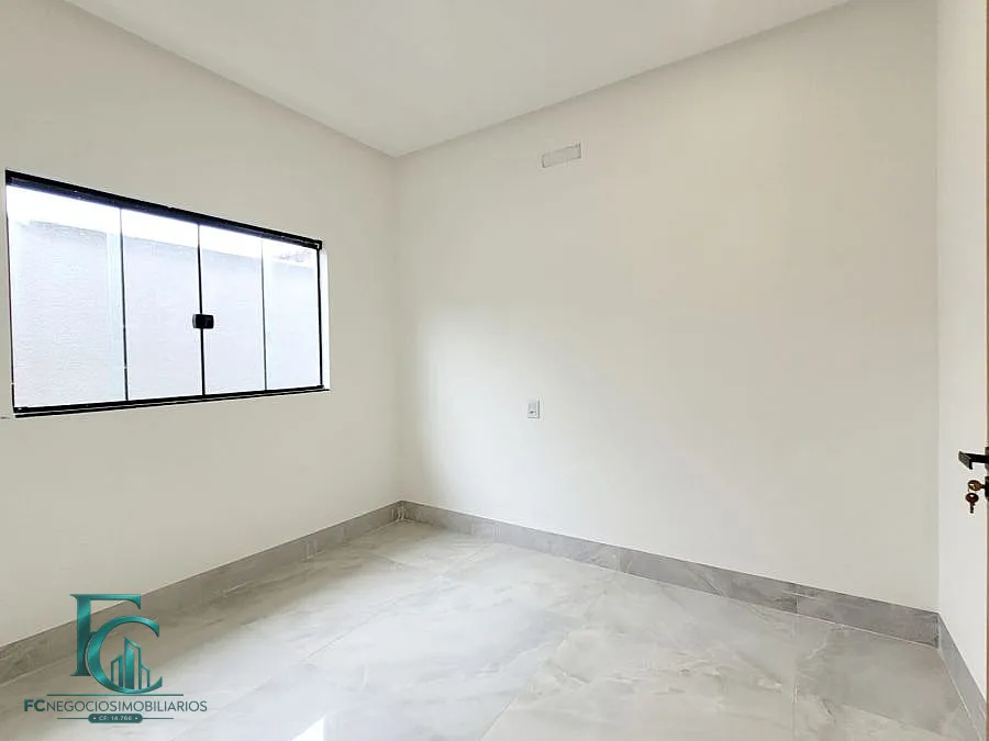 Imagem Linda casa á venda no setor vera cruz - Aparecida