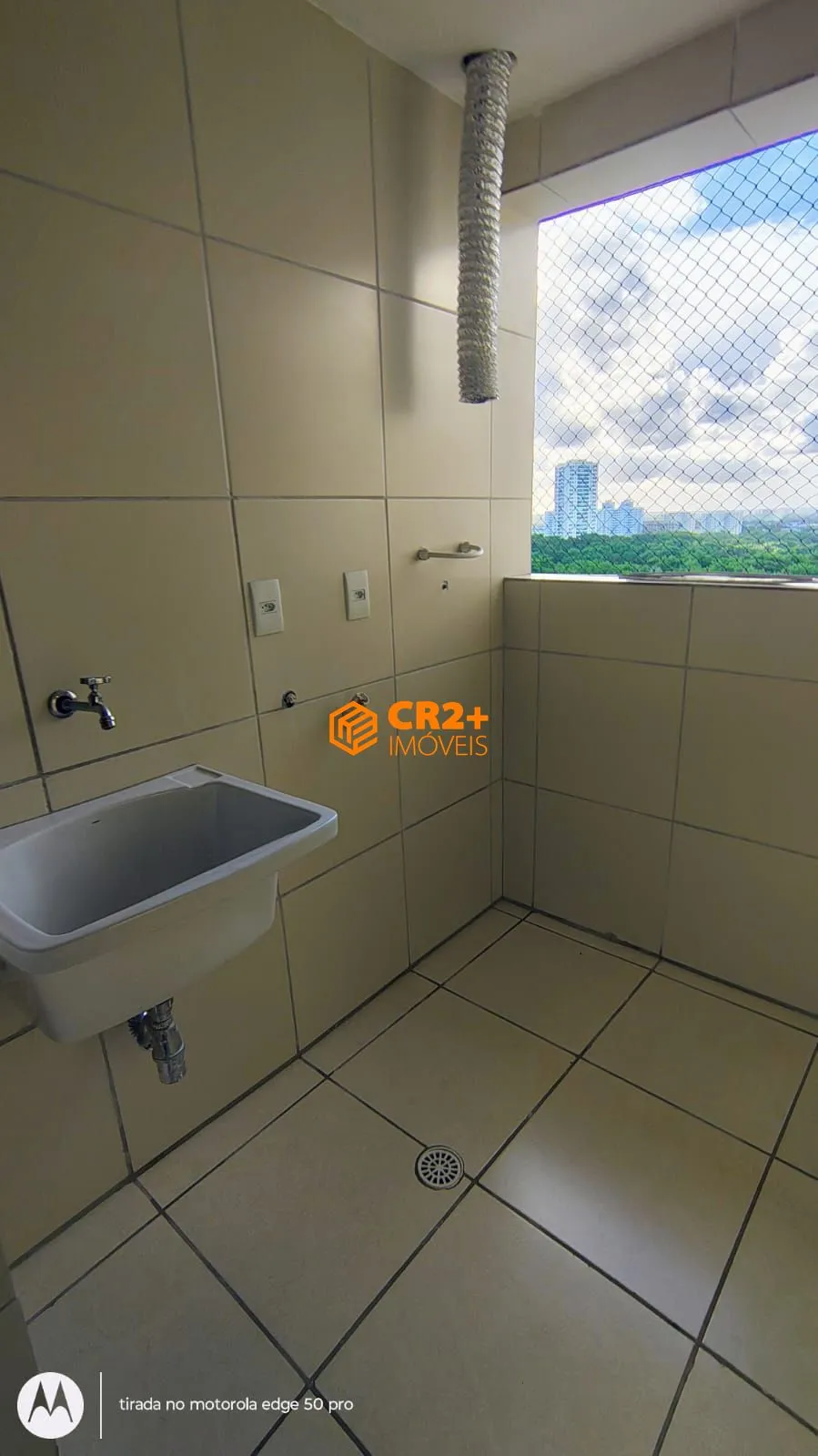 Imagem Alugo apartamento com 136 metros, com 4 quartos, 03 suítes, 02 vagas de garagem