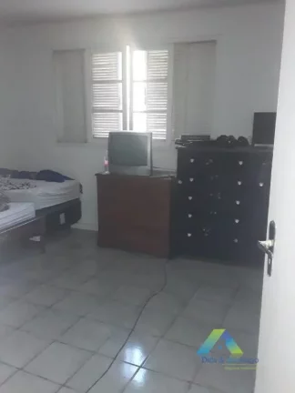 Imagem Excelente oportunidade sobrado com ótima localização, com 3 dormitórios, 2 banheiros, quinta e 1 vaga