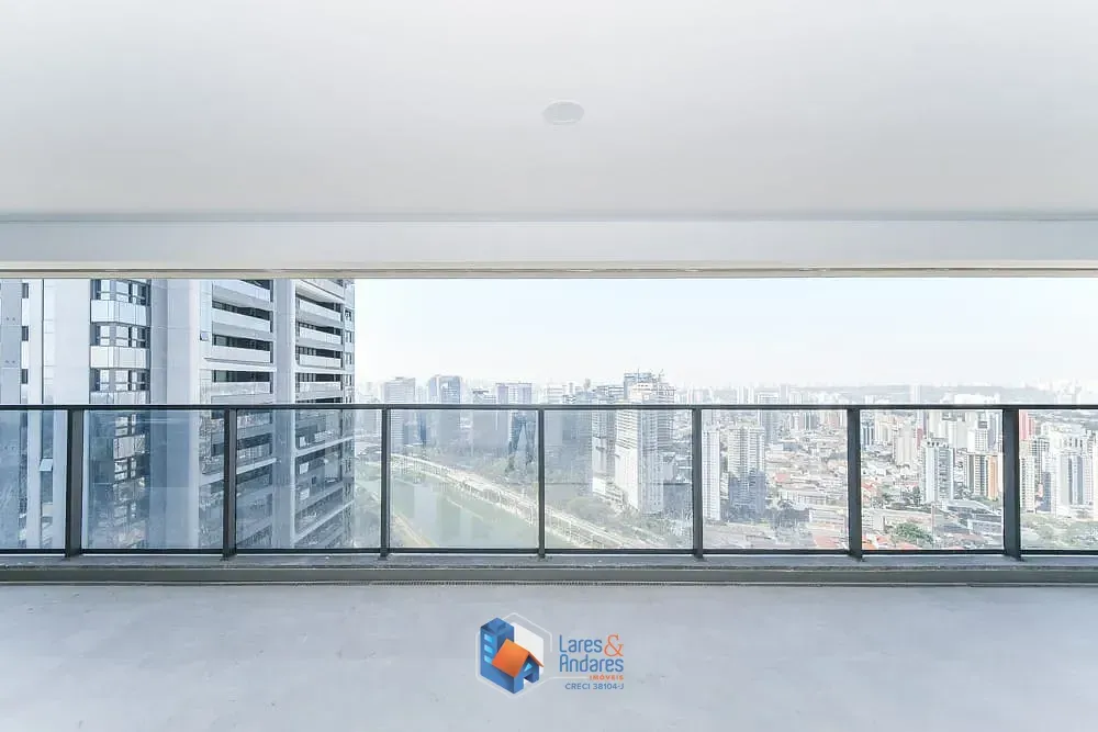 Imagem Apartamento para venda em Jardim Fonte do Morumbi com 3 quartos, sendo 3 suítes, 186m²