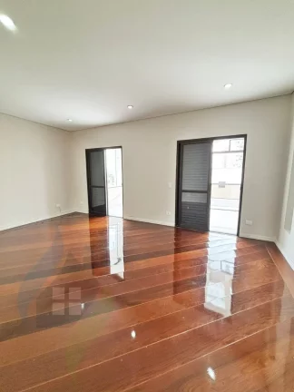 Imagem Cobertura com 4 suítes, 6 banheiros, 4 vagas, com 400m² em Chácara Inglesa, São Bernardo do Campo
