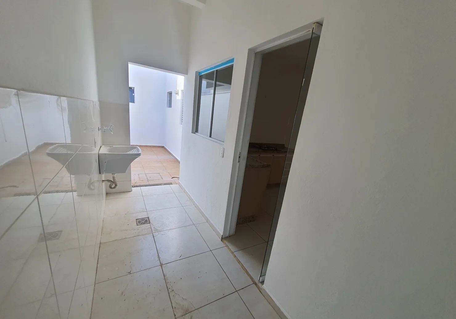 Imagem Casa à venda e locação 3 Quartos, 1 Suite, 2 Vagas, 258M², Condomínio Moema Ville, Pindamonhangaba - SP