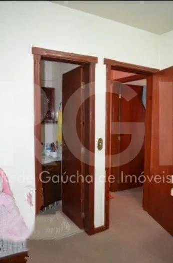 Imagem Casa para Venda - 149.47m², 3 dormitórios, sendo 1 suites, 1 vaga - Cavalhada