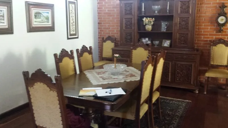 Imagem Casa à venda 3 Quartos, 3 Suites, 4 Vagas, 1332M², Jardim Residencial Doutor Lessa, Pindamonhangaba - SP