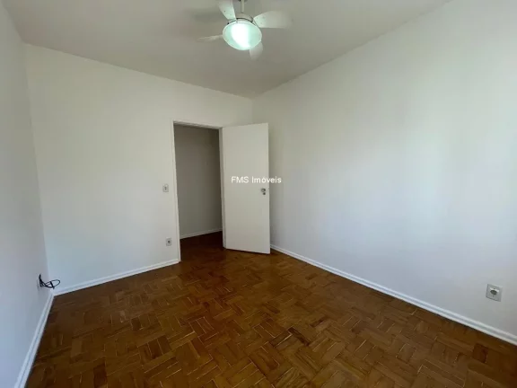 Imagem Imóvel à venda ou locação na Vila Nova Conceição: 3 quartos, 1 suíte, 3 banheiros, 1 vaga, 94m² - São Paulo-SP