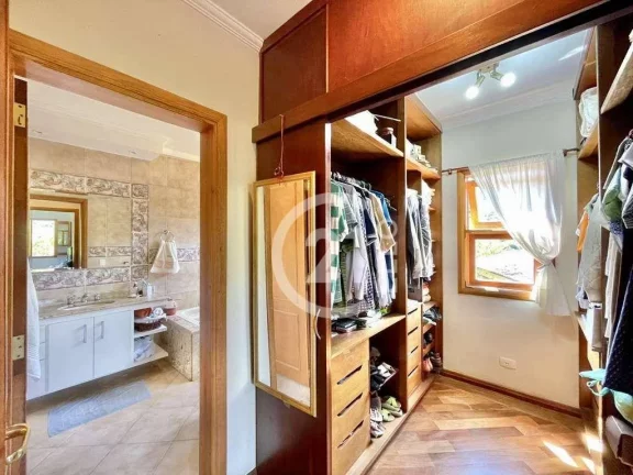 Imagem Casa à venda no condomínio Fazendinha, Granja Viana