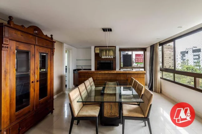 Imagem No bairro Petrópolis , 220 m², 3 suites, 4 vagas e infraestrutura.
