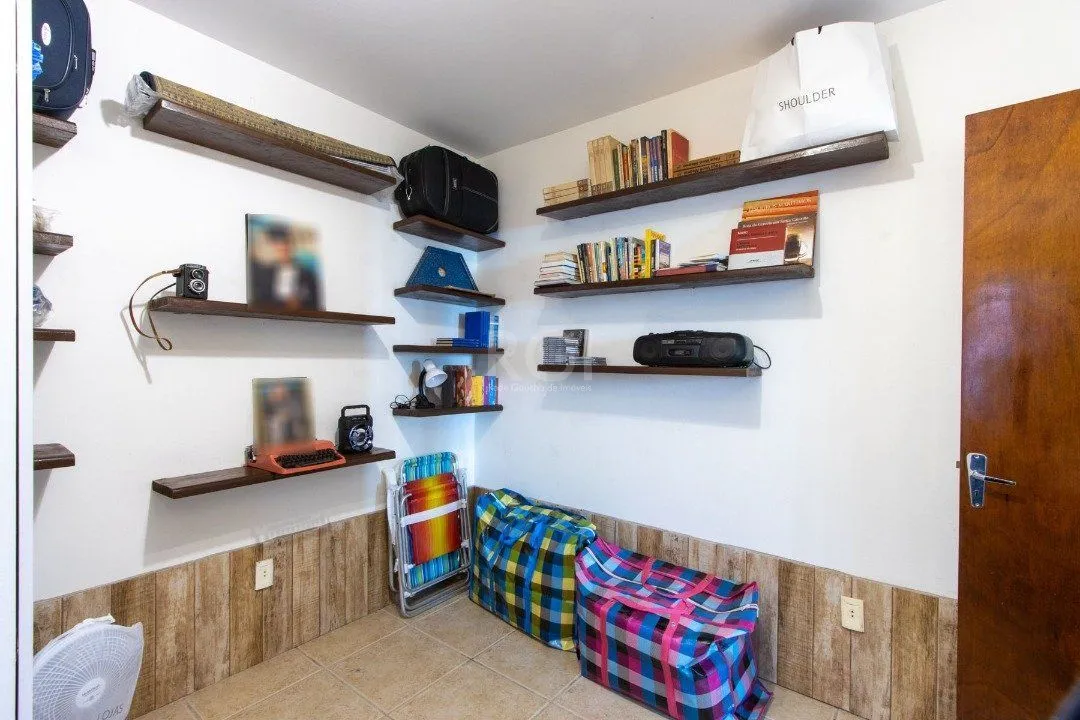 Imagem Casa para Venda - 111m², 3 dormitórios, sendo 1 suites, 1 vaga - Espirito Santo
