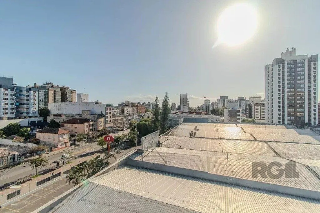 Imagem COBERTURA DUPLEX COM 1 DORMITÓRIO E VAGA DE GARAGEM