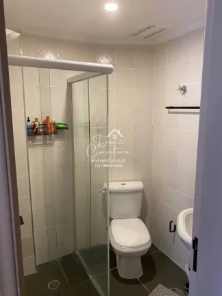 Imagem Imperdível: Apartamento à venda no Guarujá-SP, bairro Jardim Las Palmas, 2 quartos, 2 salas, 2 banheiros, 1 vaga, 69 m²!
