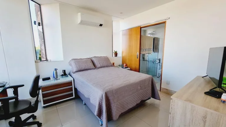 Imagem Casa em Condomínio para Venda em Salvador, Horto Florestal, 8 dormitórios, 5 suítes, 8 banheiros, 4 vagas
