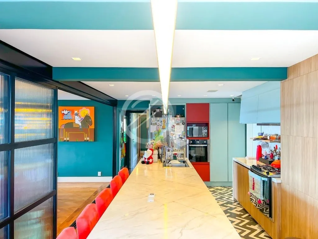 Imagem Localizado no prestigiado bairro Moinhos de Vento, este apartamento cheio de personalidade oferece u...