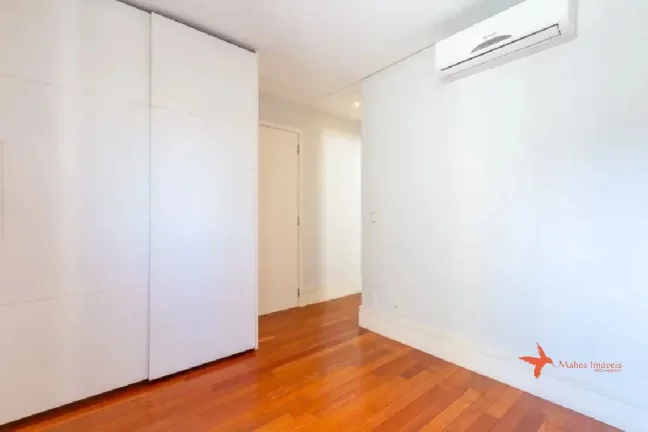Imagem Apartamento à venda em Pinheiros, São Paulo-SP: 3 quartos, 3 suítes, 3 salas, 5 banheiros, 3 vagas, 150m². Próximo ao Hospital das Clinicas!