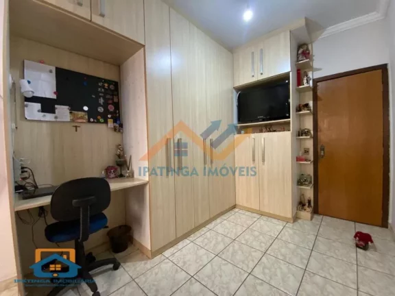 Imagem Casa com 3 quartos no bairro Iguaçu em Ipatinga