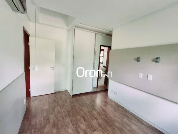Imagem Sobrado à venda, 371 m² por R$ 3.800.000,00 - Residencial Aldeia do Vale - Goiânia/GO