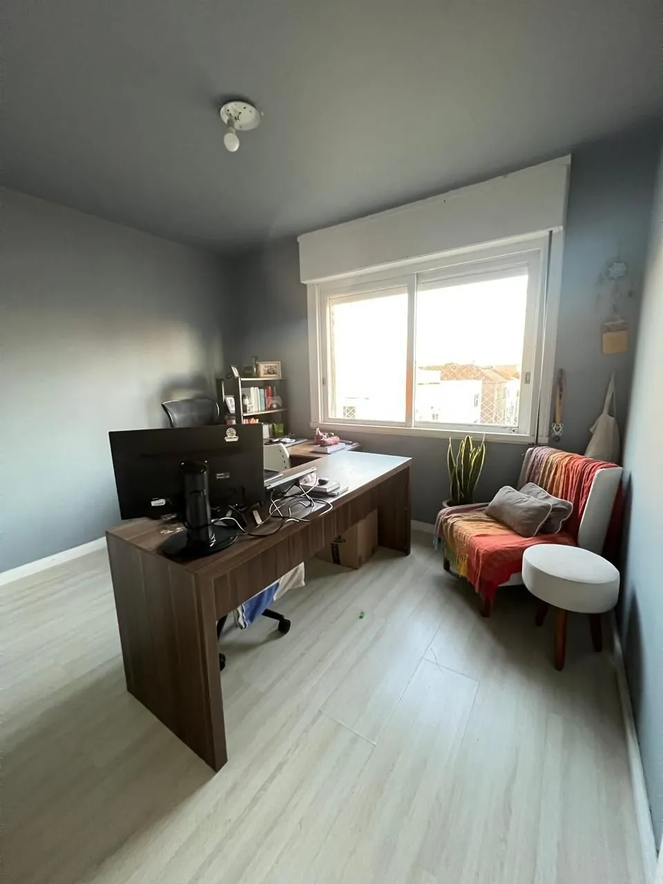 Imagem Apartamento de 3 Dormitórios no Menino Deus - Último Andar, com Suíte e Vaga Coberta!