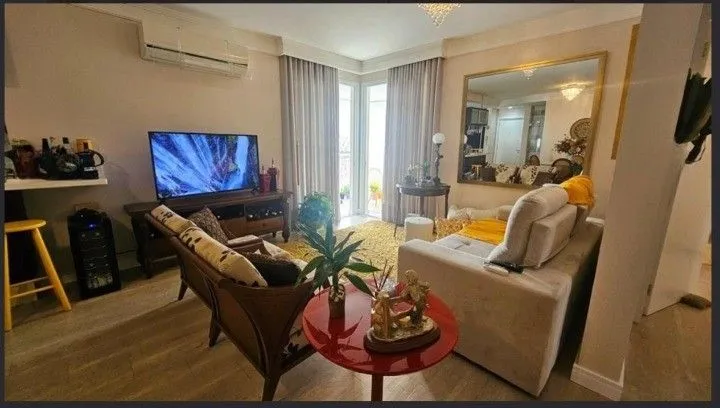 Imagem Apartamento com 2 suítes totalmente mobiliado a 150m da beira mar