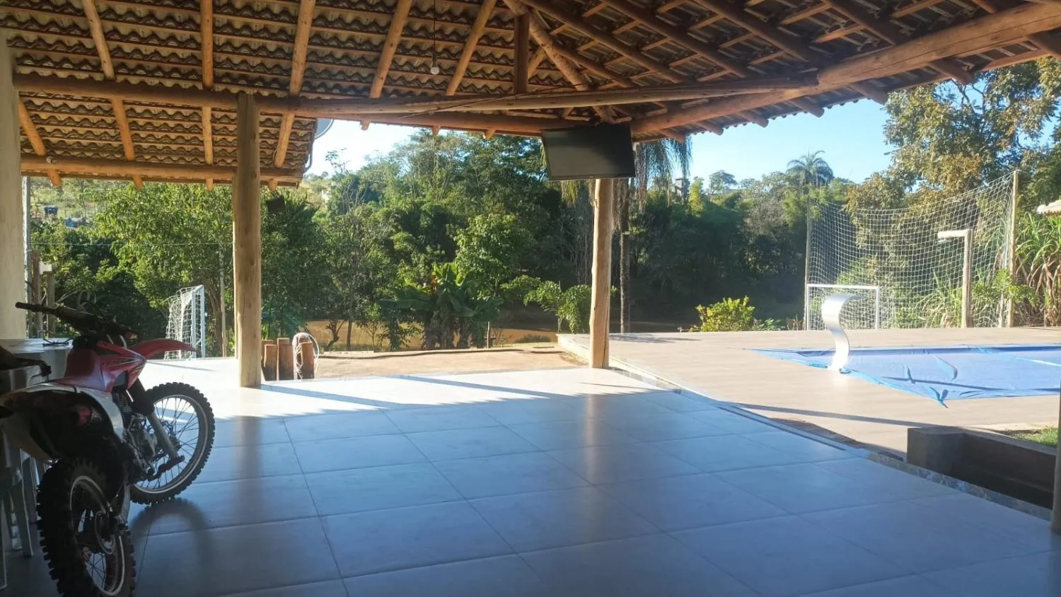 Imagem Excelente Chácara à Venda em Igarapé/MG 2.000 m² de área total,