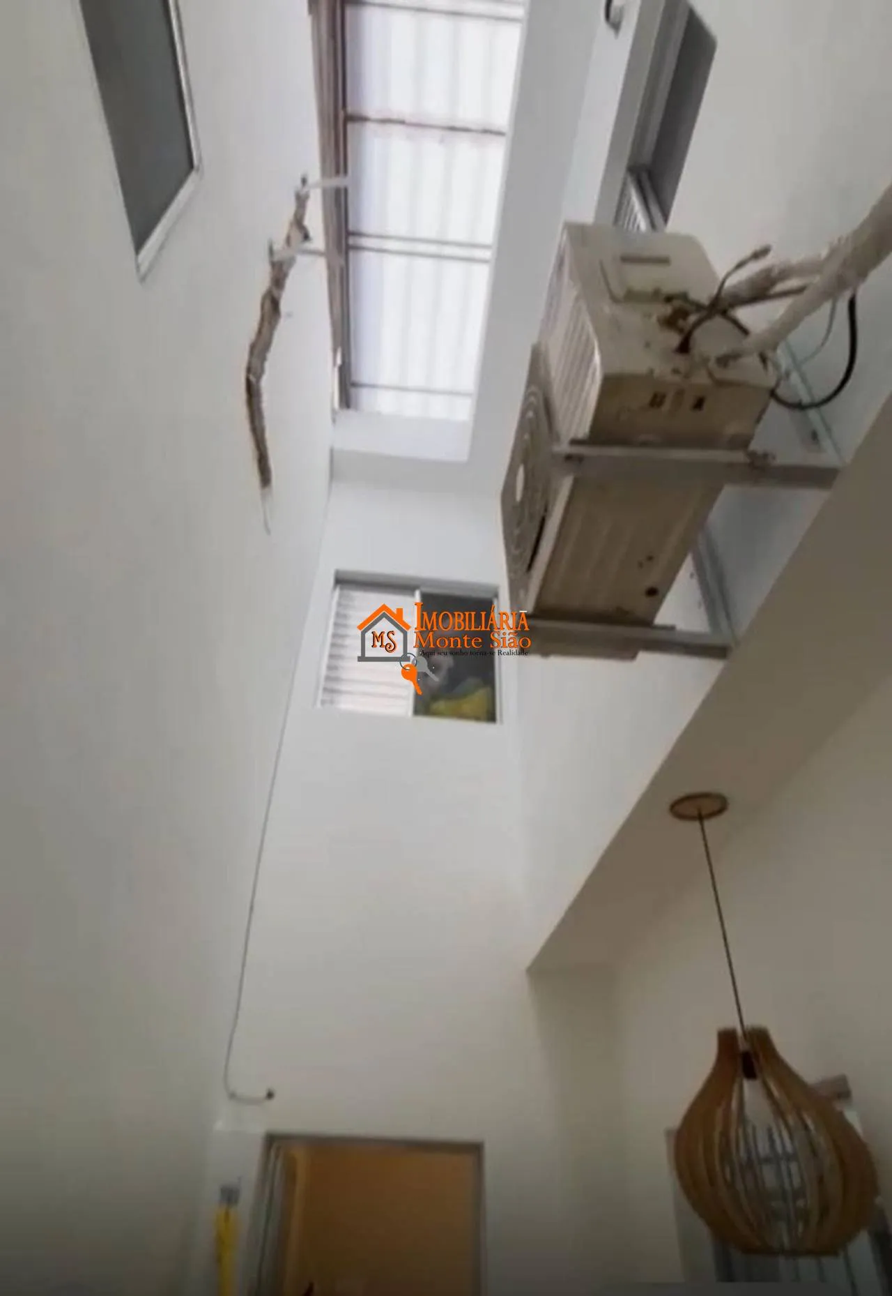 Imagem Sobrado com 2 dormitórios à venda, 169 m² por R$ 500.000,00 - Jardim Nova Cidade - Guarulhos/SP