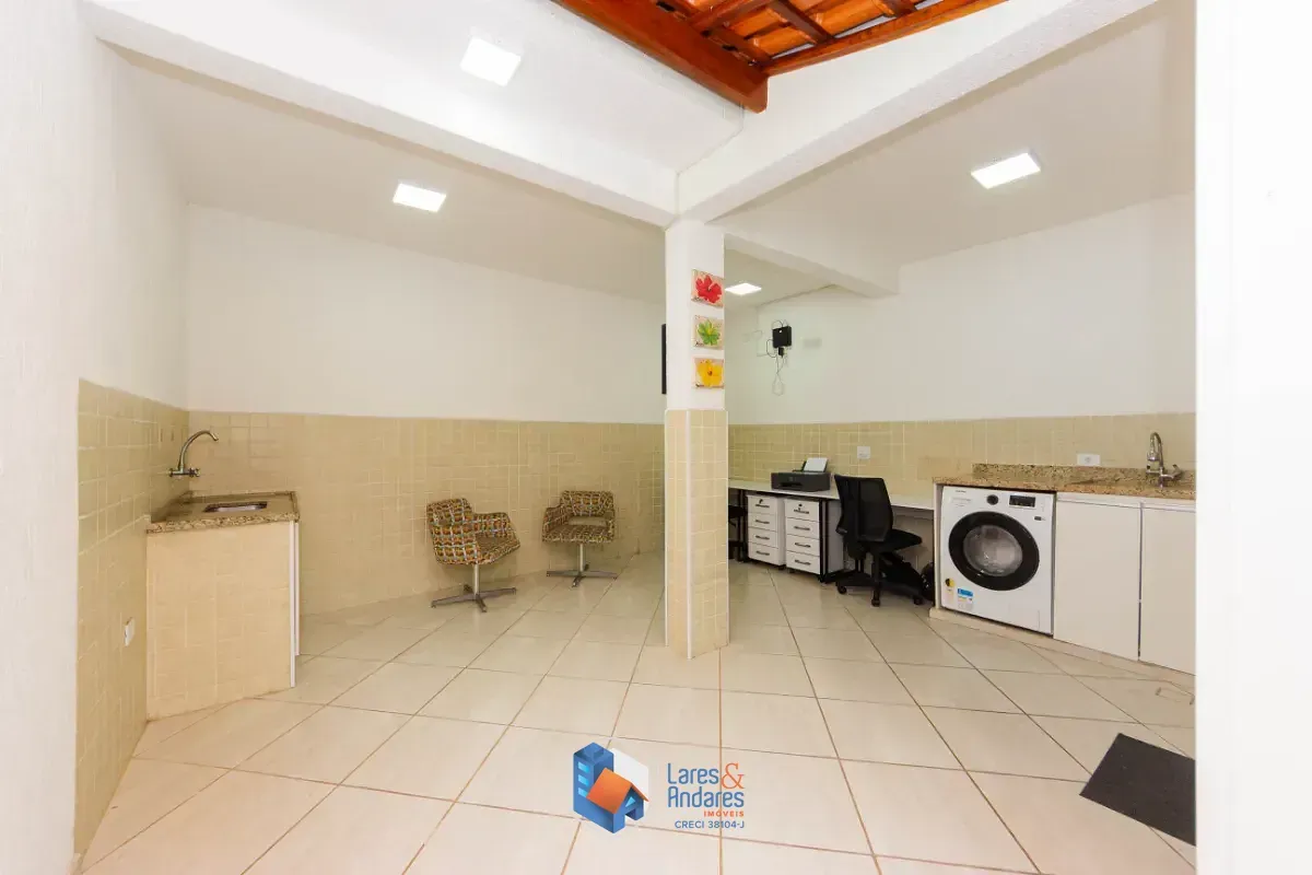 Imagem Sobrado para venda em Vila Medeiros com 3 quartos, sendo 3 suítes, 168m²